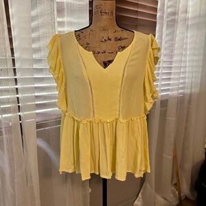 Women's Cato Yellow V Neck Short Ruffle Sleeve Pullover Blouse Top Shirt 14/16w